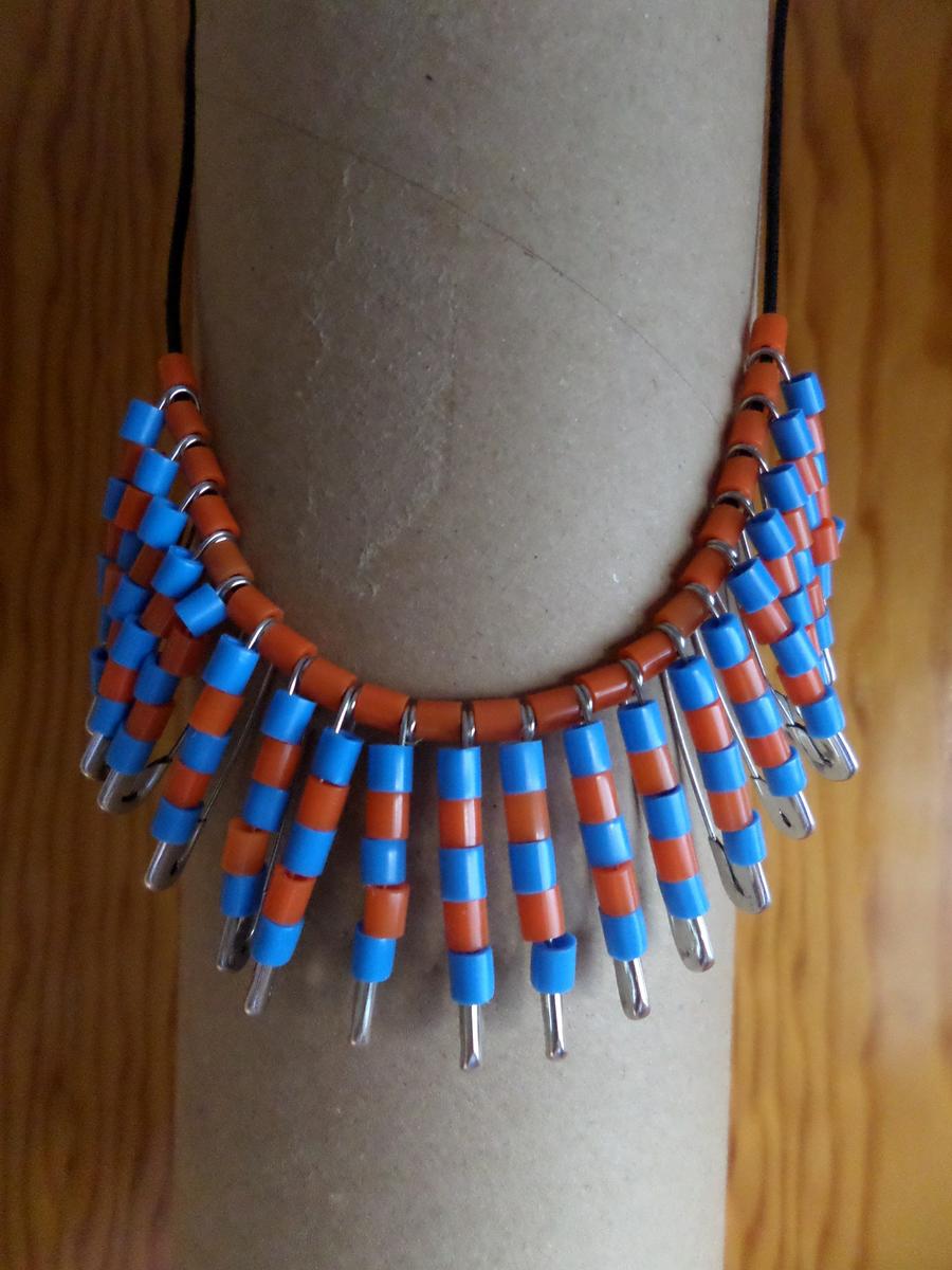 Collar 5 - Hama Beads