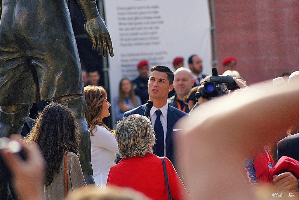 Estátua Cristiano Ronaldo Madeira (6)