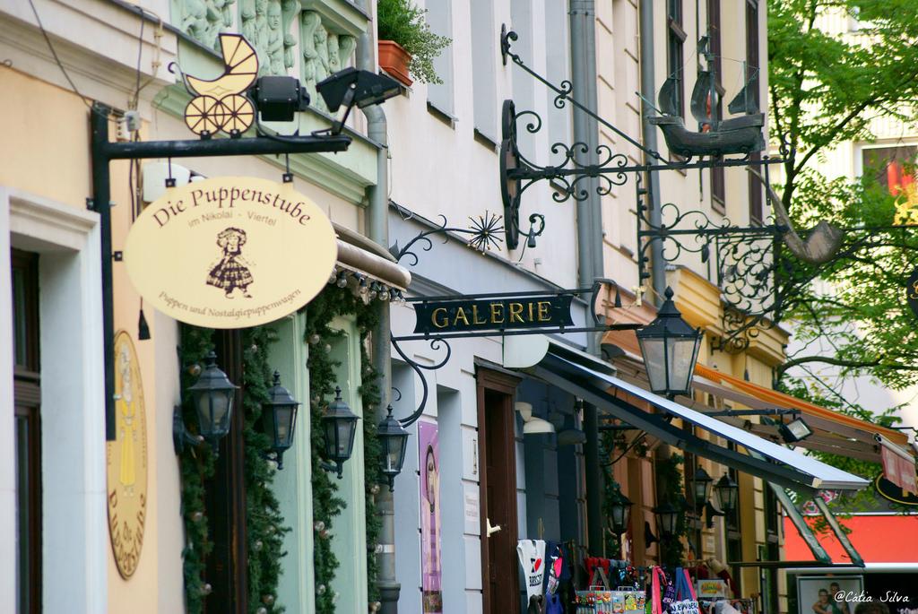 Around Berlin (18)Nikolaiviertel