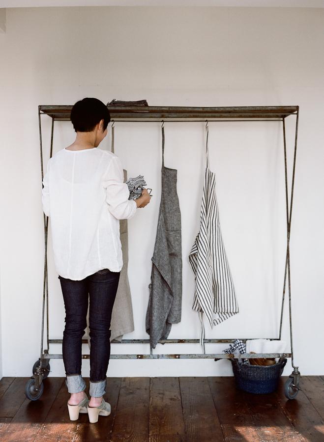 Kinfolk_Just-the-Flax-Fog-Linen_v8-06-04-13_67
