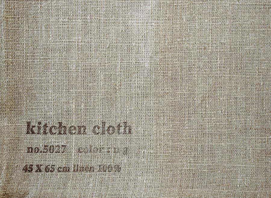 Kinfolk_Just-the-Flax-Fog-Linen_v8-06-04-13_5284