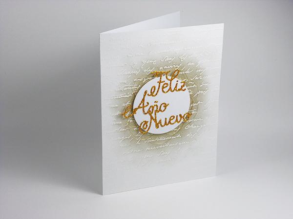 Tarjeta creativa navideña con embossing e hilo dorado