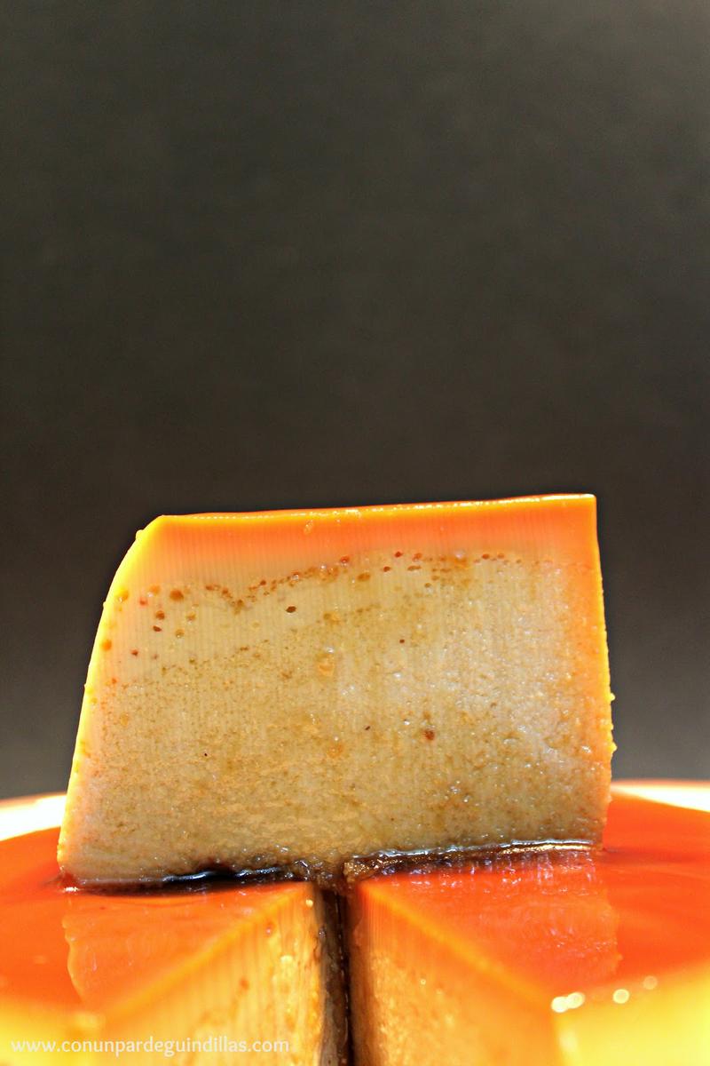Flan de turrón