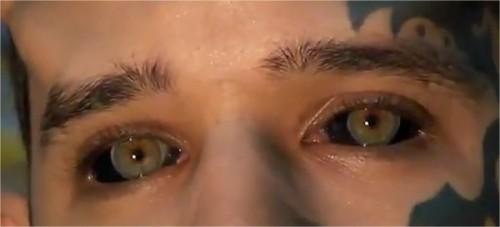 tatuajes en los ojos