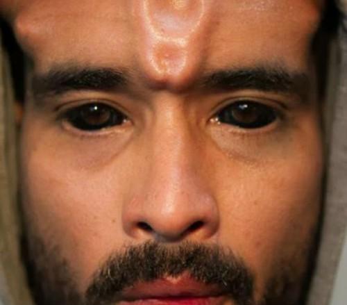 tatuajes en los ojos