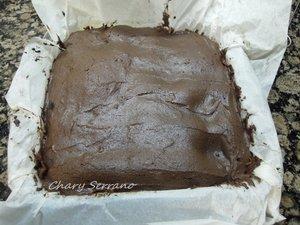 BROWNIE CON NATA (crema de leche) Y MERMELADA DE FRUTOS ROJOS