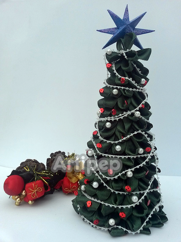 árbol de navidad artesanal