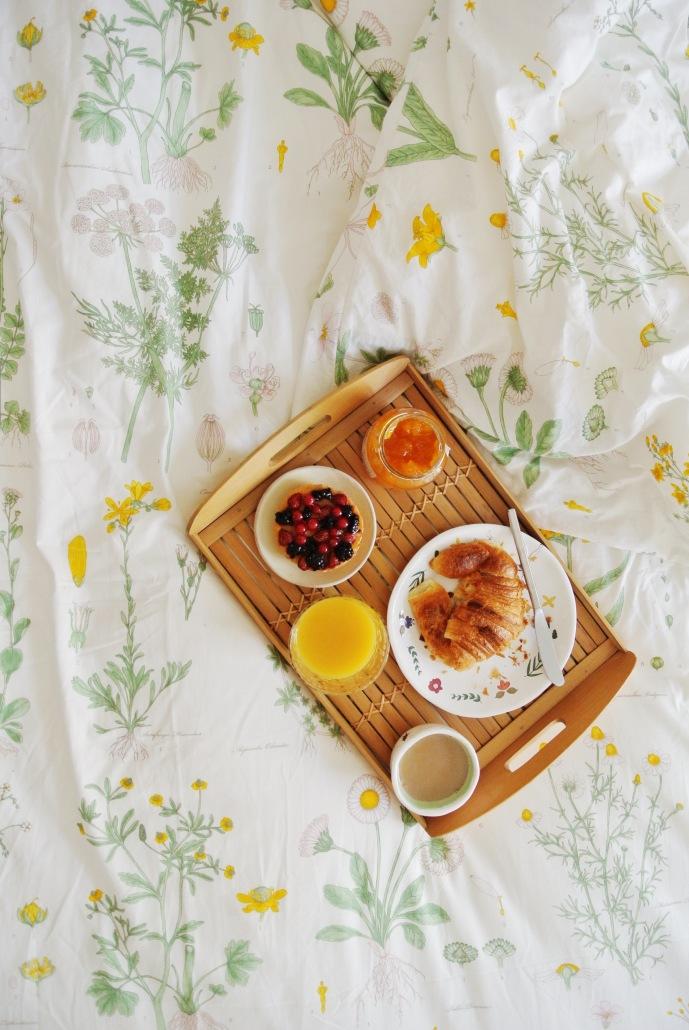 desayuno en la cama
