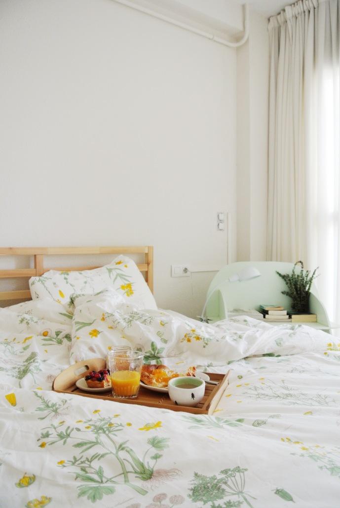 desayuno en la cama