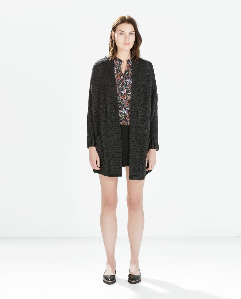 Chaqueta oversize de punto de ZARA