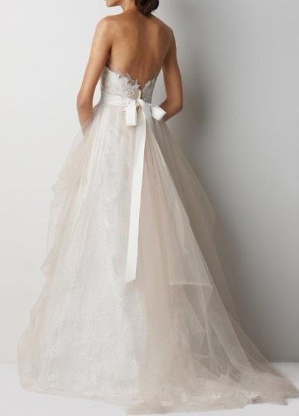 colores-de-boda-vestido-novia-lazo-espalda-2