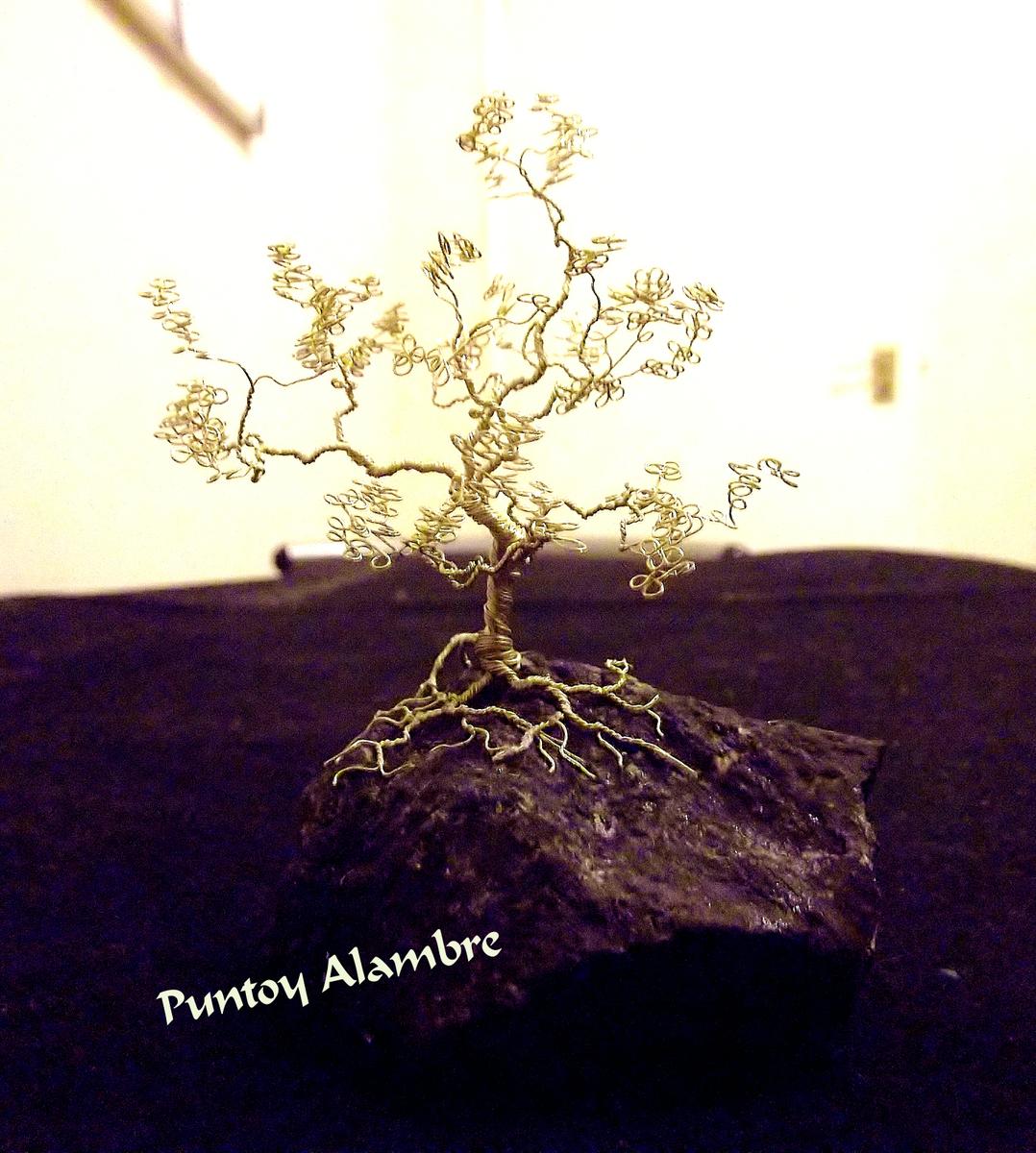 wire tree 4 .