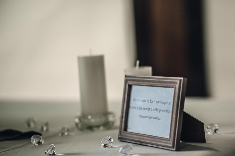 Mesa de ceremonia, homenaje a los seres queridos que ya no están