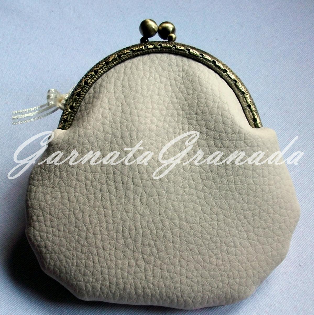 Monedero con boquilla en polipiel estampada modelo Primavera - trasera