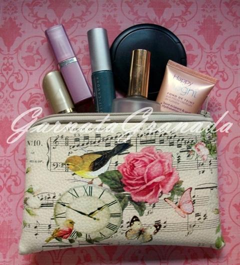 neceser_estuche_monedero_polipiel_estampada_carrousel_5