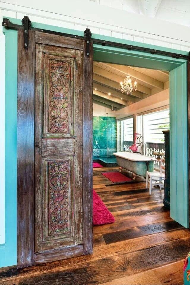 Puertas de granero, o barn doors | Decoración