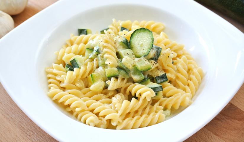Pasta con Calabacín y Nata (crema de leche)