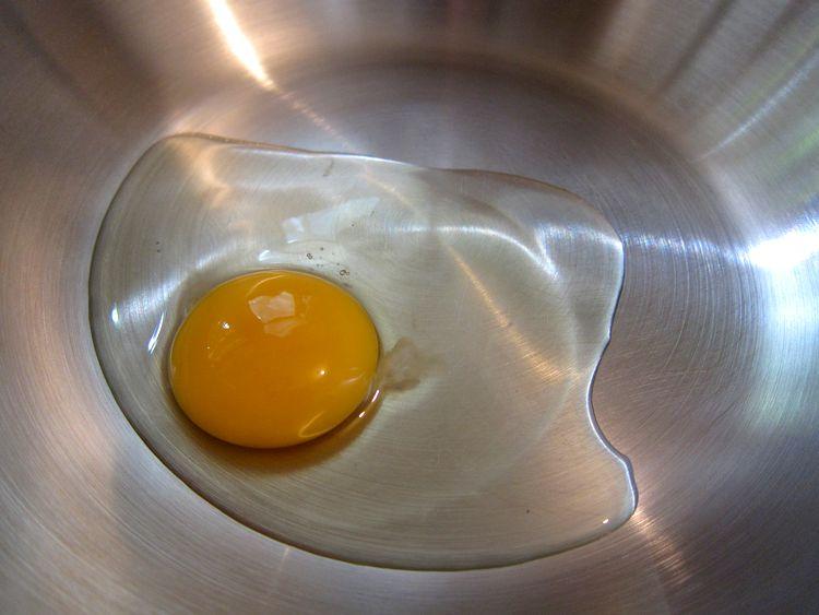 magdalenas-integrales-de-arandanos-y-chocolate-