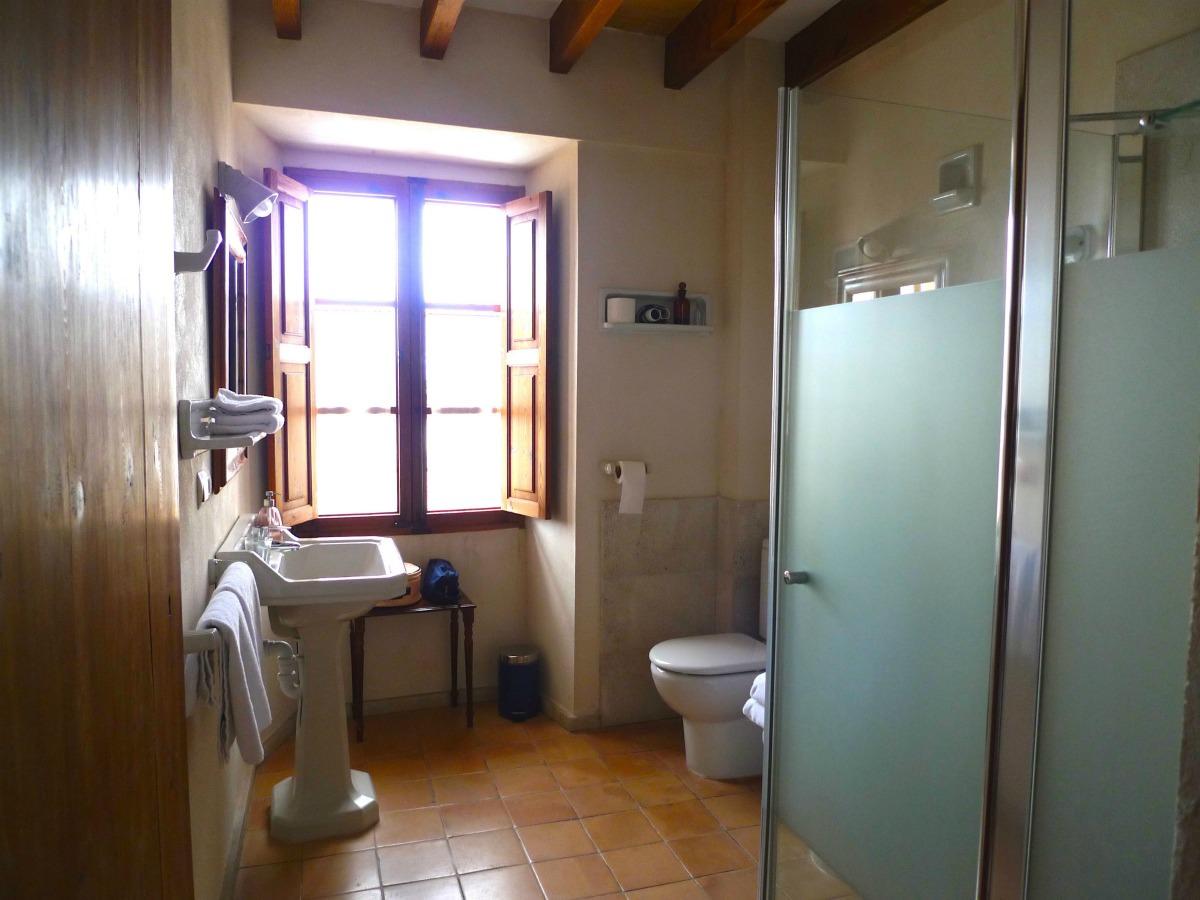 Hotel La Vila livelovepolly by paula casielles 1