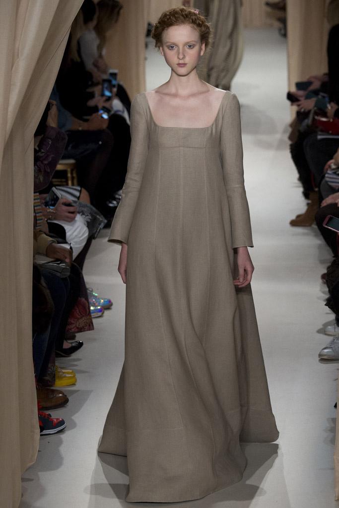 valentino_pasarela_417881705_683x