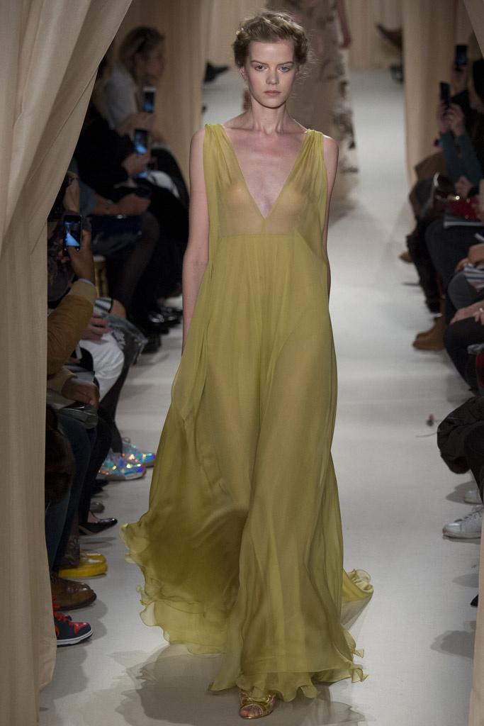valentino_pasarela_659679173_683x