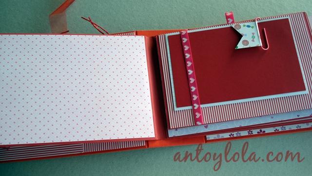 ábum scrap con corazones