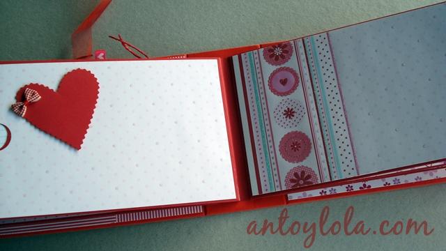ábum scrap con corazones