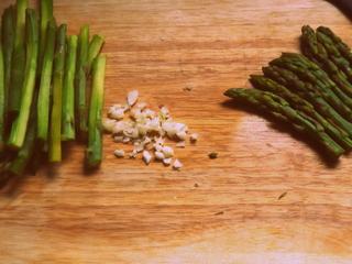 pastel de espárragos