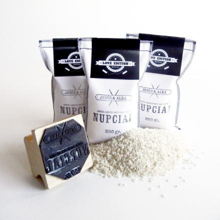 Invitación original con photocall