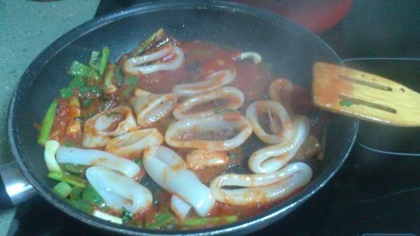 calamares con el sofrito