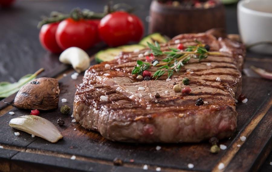 10 tips imprescindibles para cocinar carne como un profesional
