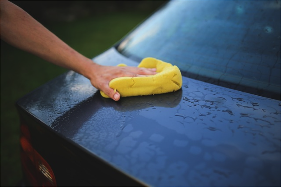 No te pierdas este truco para quitar los arañazos de tu coche con