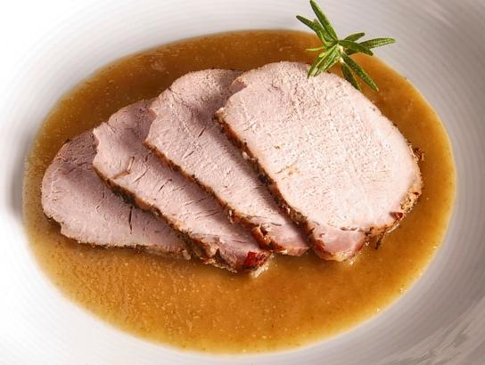 Uno de esos platos para recibir invitados a comer: Lomo de cerdo al horno