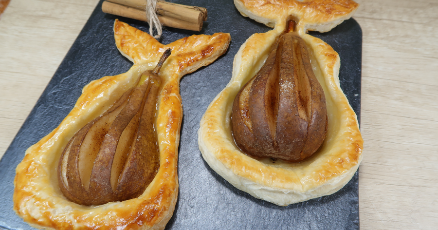 Postre fácil: pera asada con hojaldre | Cocina
