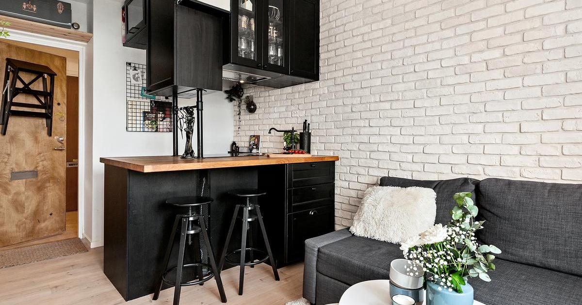 Una cocina en negro para 20m2 | Decoración