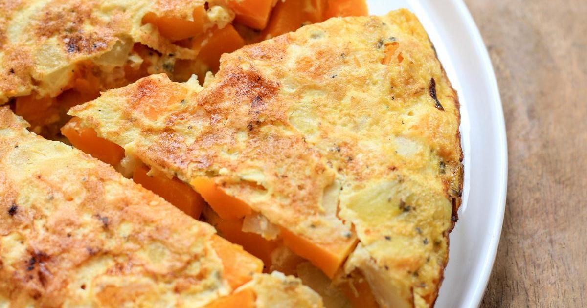 Tortilla de calabaza y cebolla sin aceite | Cocina