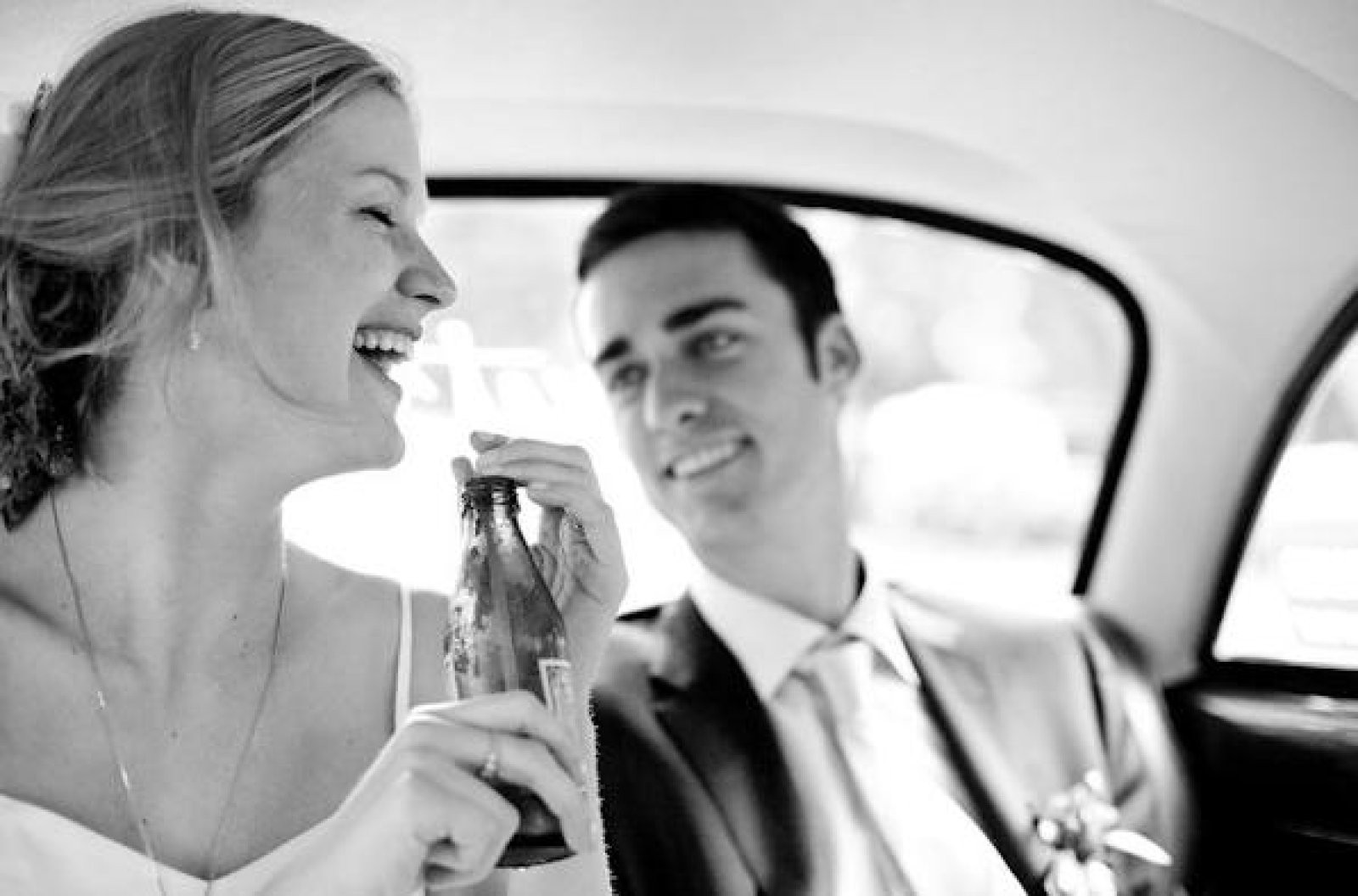 Bromas para bodas
