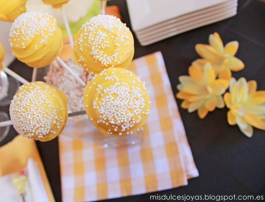  Cake pops de limón
