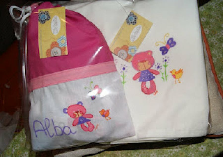 Ideas para decorar sábanas de bebé | Manualidades