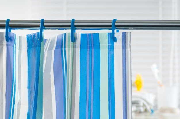 Cortinas de ducha: 3 trucos para evitar moho y manchas