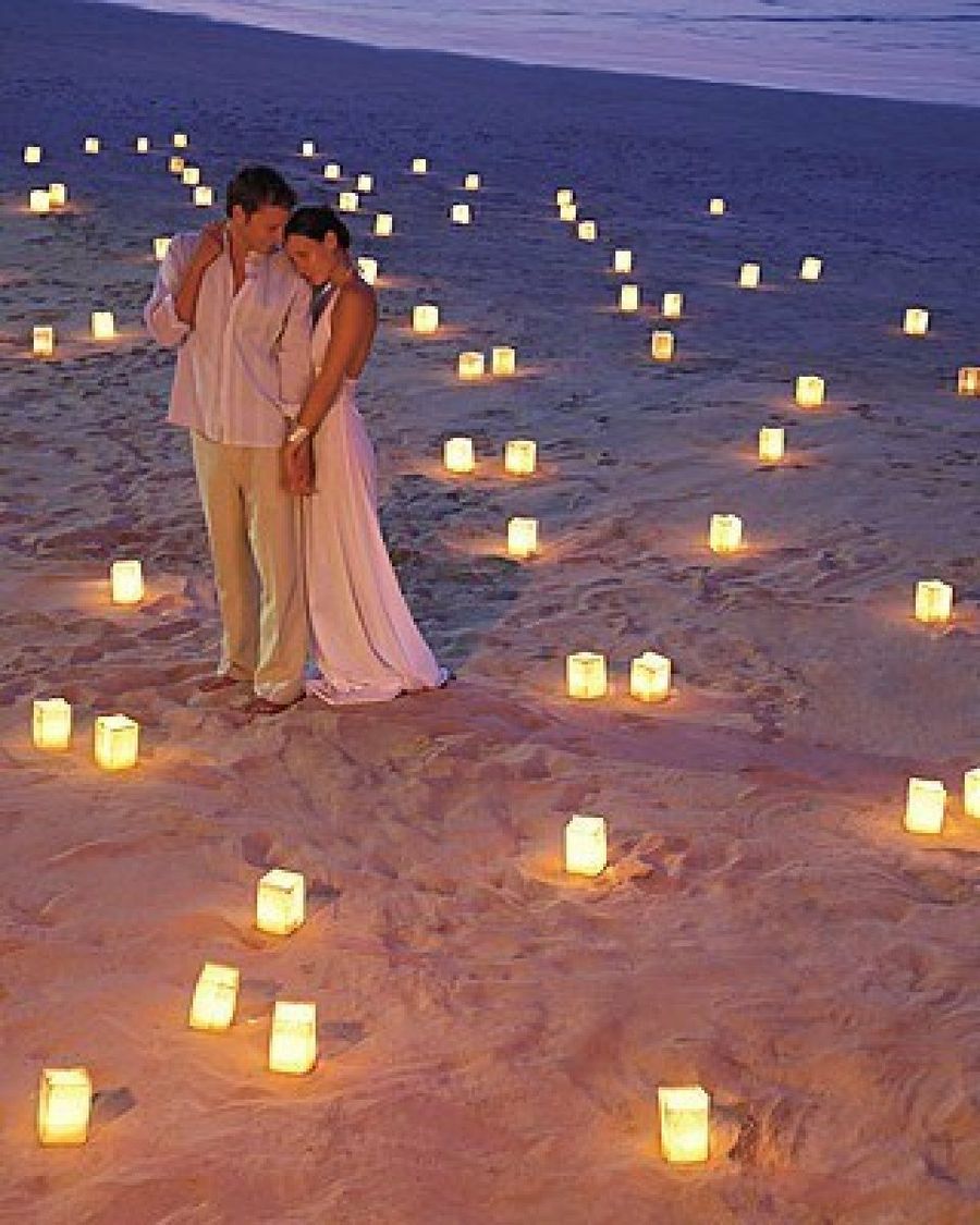Nos vamos de boda con velas - Paperblog  Boda con velas, Matrimonio playa,  Boda en la playa