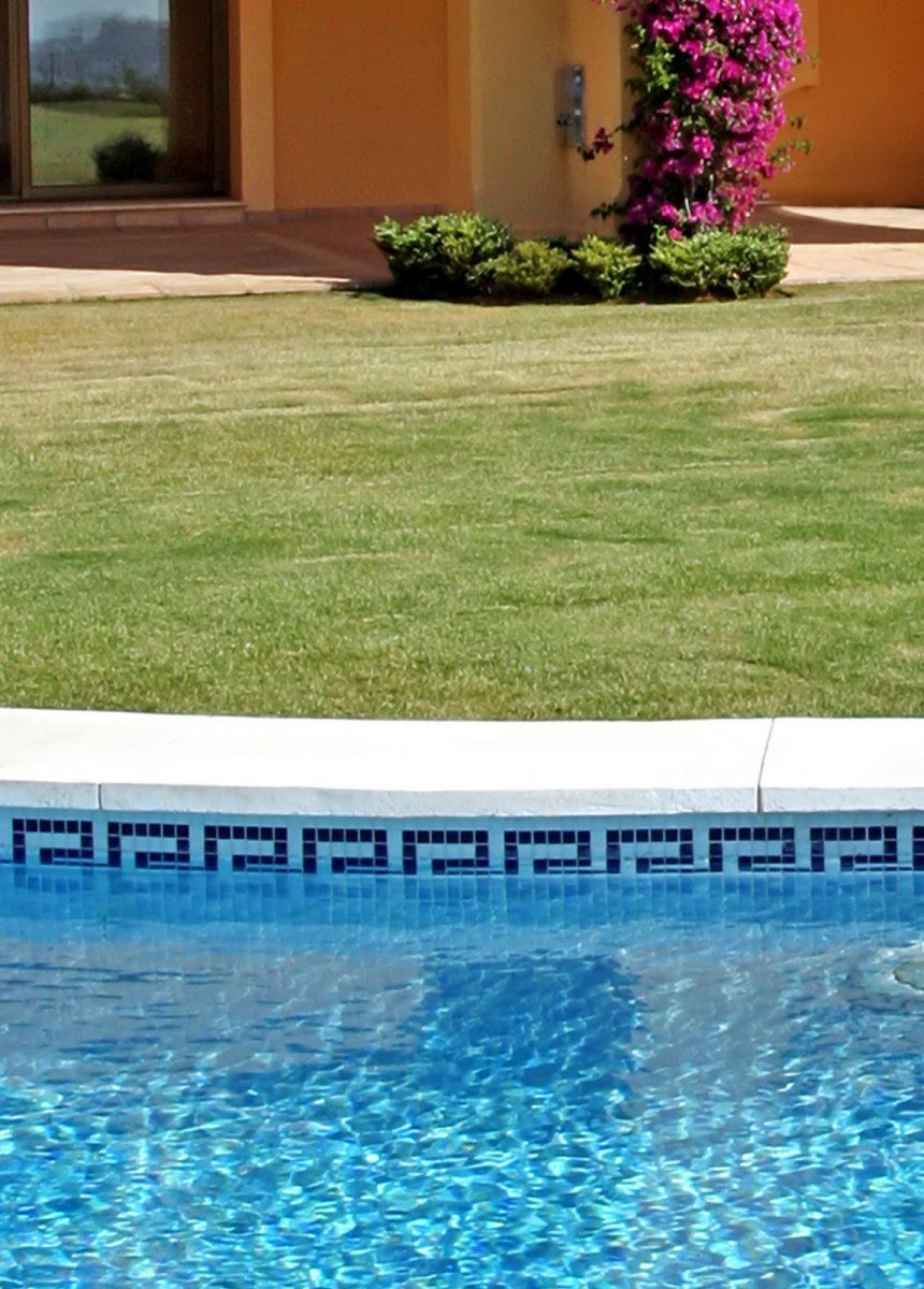 Ventajas de las piscinas desmontables para disfrutar de un verano  refrescante sin gastarte mucho dinero