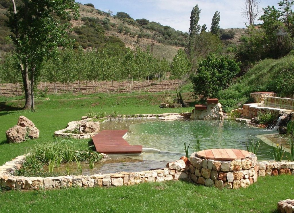 Ventajas de las piscinas desmontables para disfrutar de un verano  refrescante sin gastarte mucho dinero