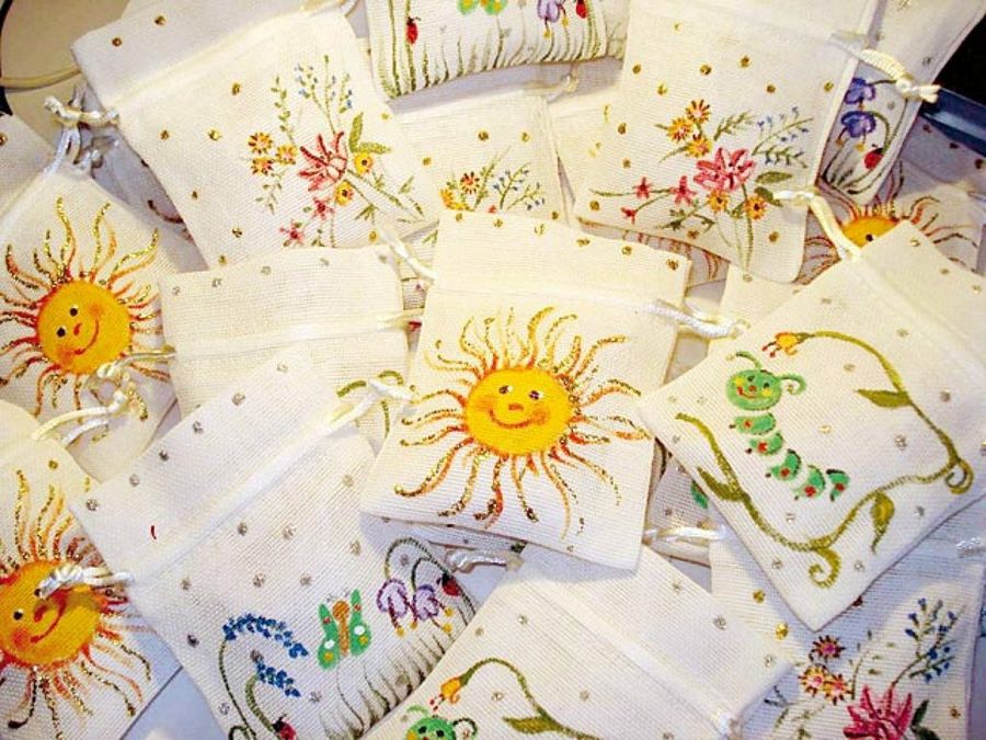 bolsitas de tela pintadas