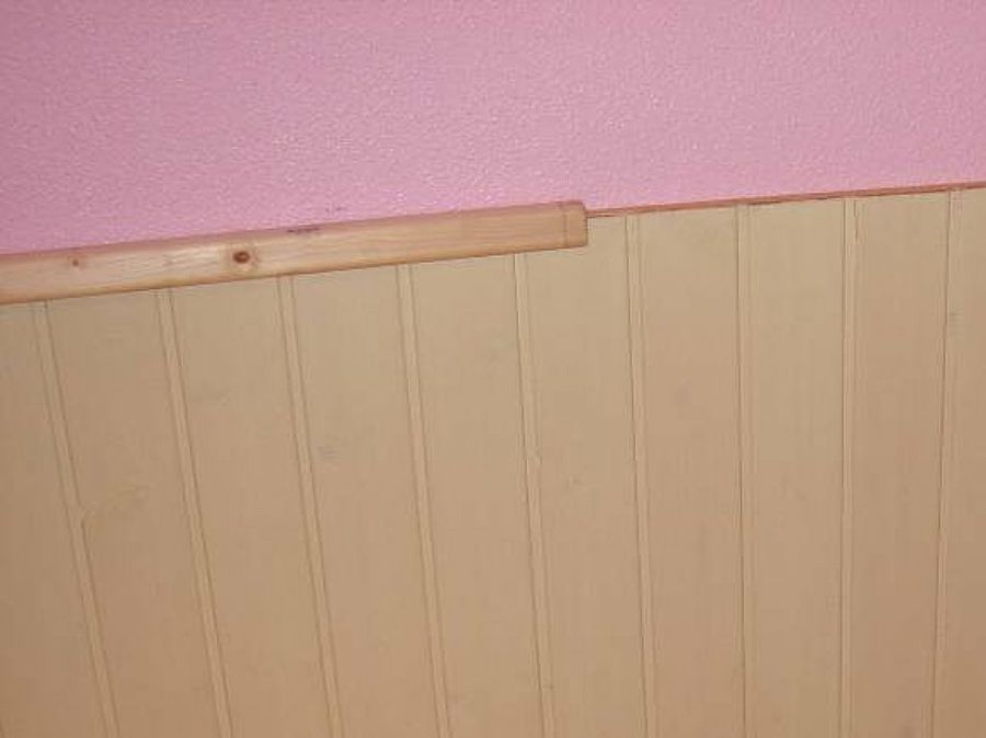 vilmupa-Proteger la pared con un friso de madera