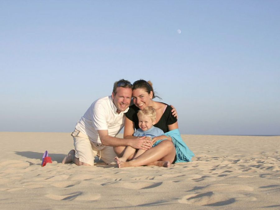 familia en la playa