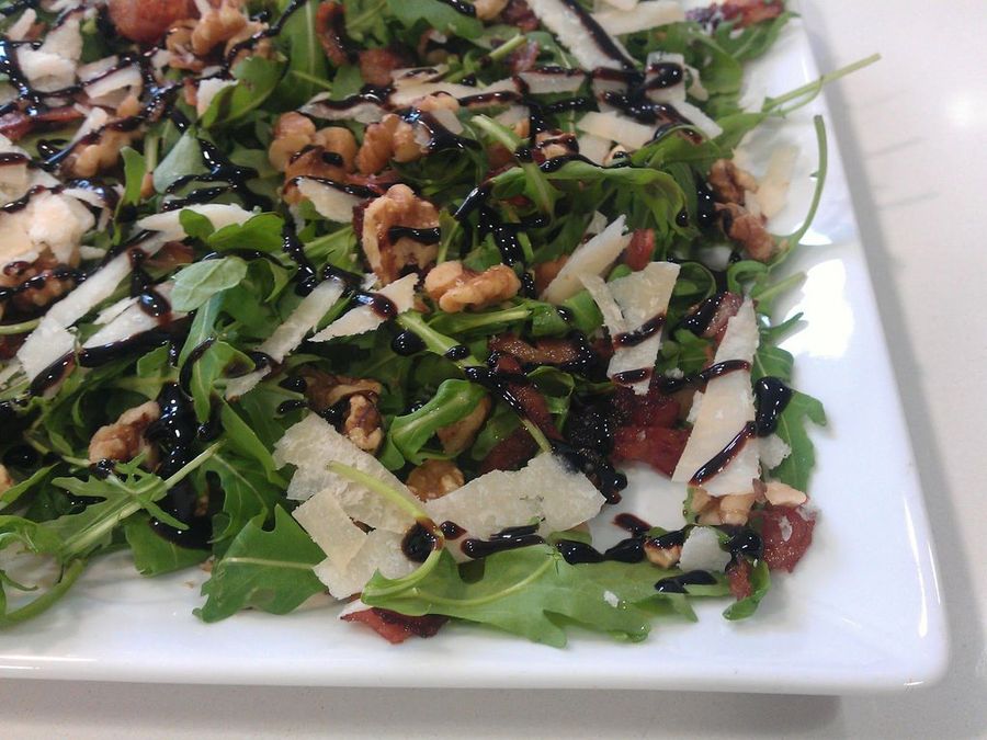  Ensalada con rúcula y nueces