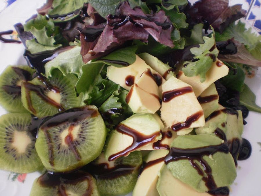  Ensalada con kiwis