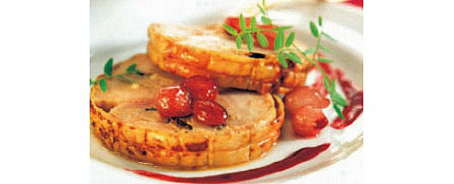 Pavo relleno con salsa de frutos rojos