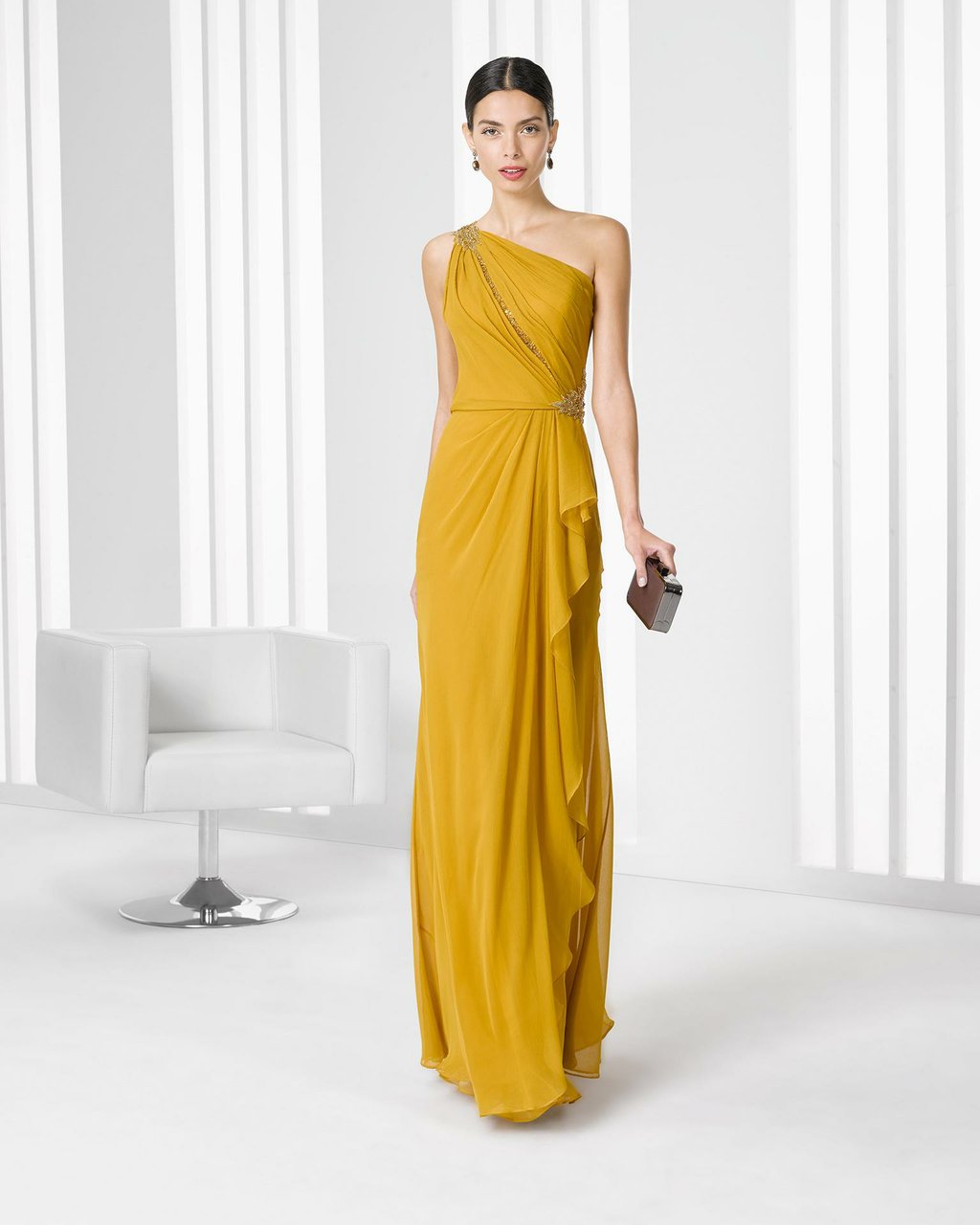 un vestido amarillo para ir de boda | Bodas